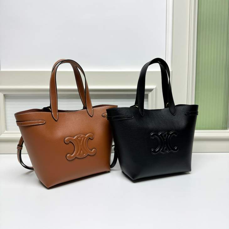 Picture of Celine Handbags _SKUfw225667226fw